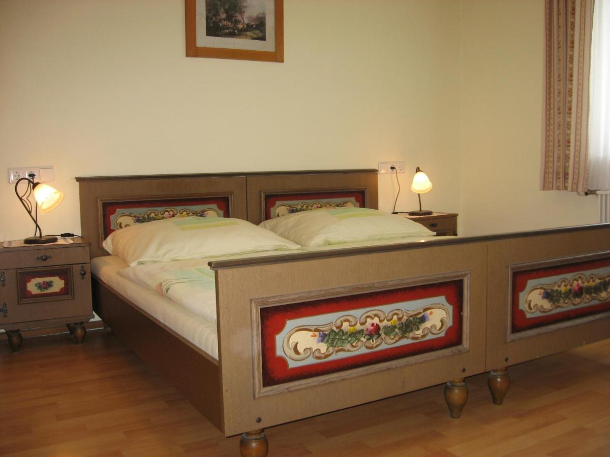 Bed and Breakfast Maiburger Thalgau Esterno foto